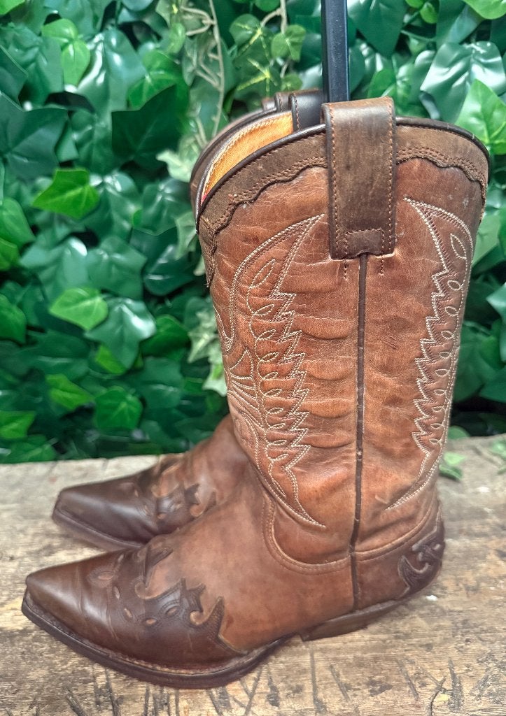 zo goed als nieuw stoere laarzen van sendra maat 38, Bruin, Ophalen of Verzenden, Zo goed als nieuw, Sendra