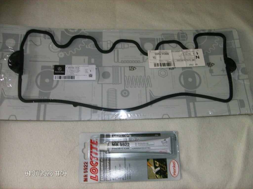 Mercedes M102 klepdekselpakking+Loctite, Ophalen of Verzenden, Nieuw, Mercedes-Benz