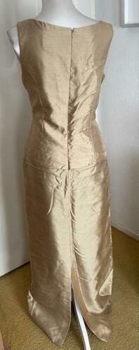 Lange jurk maat 38/40 van David’s Bridal, Kleding | Dames, Gelegenheidskleding, Maat 38/40 (M), Overige typen, Beige, Ophalen of Verzenden