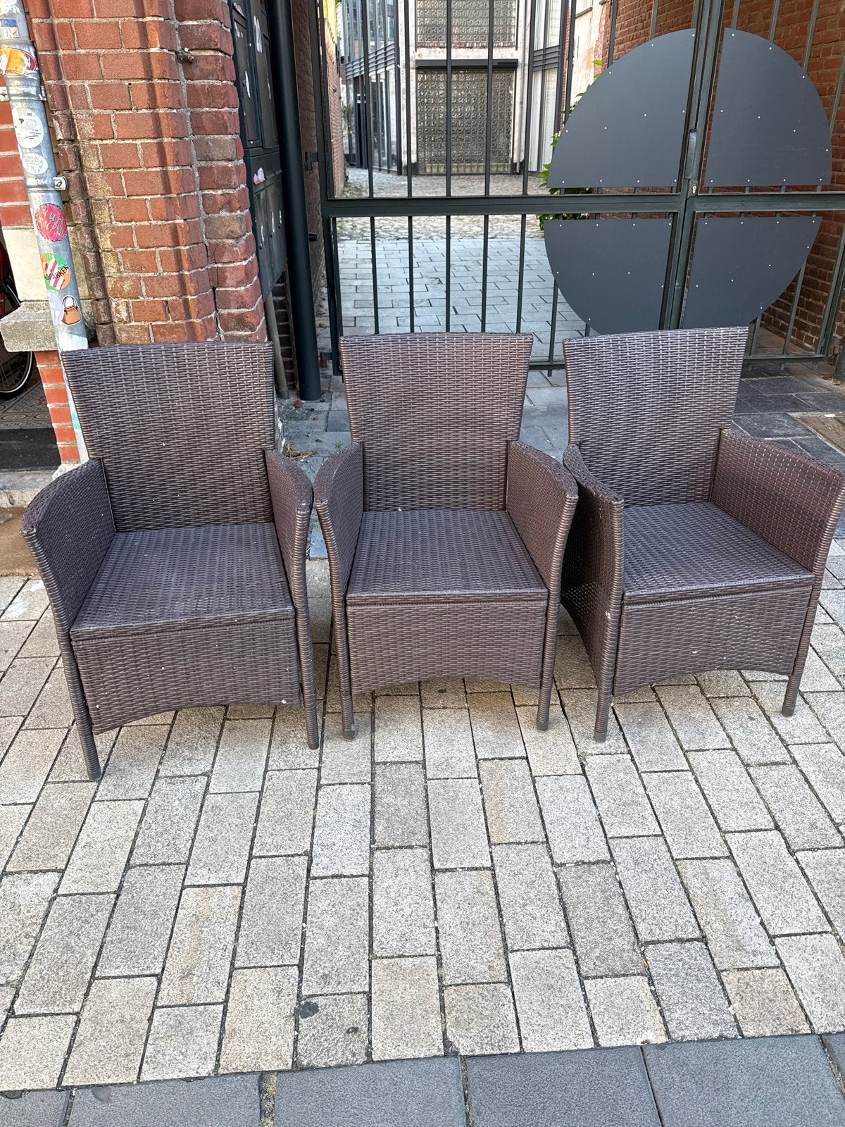 Set van 3 bruine rotan tuinstoelen, Gebruikt, Riet of Rotan, Ophalen of Verzenden, Drie