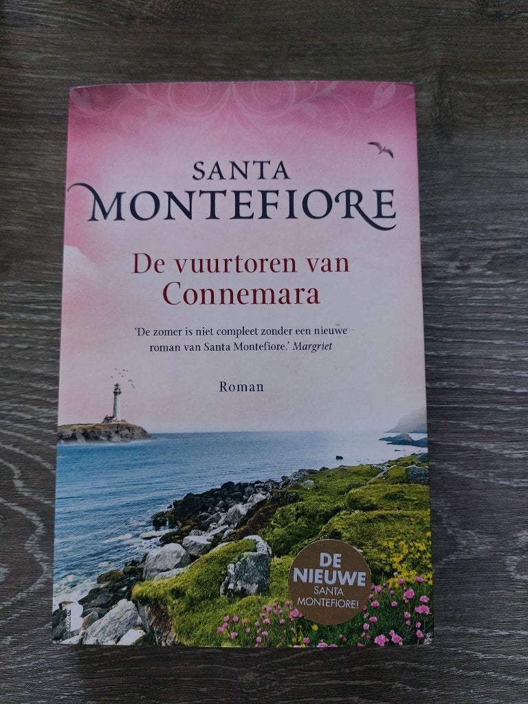 Santa Montefiore - De vuurtoren van Connemara, Ophalen of Verzenden, Zo goed als nieuw, Santa Montefiore