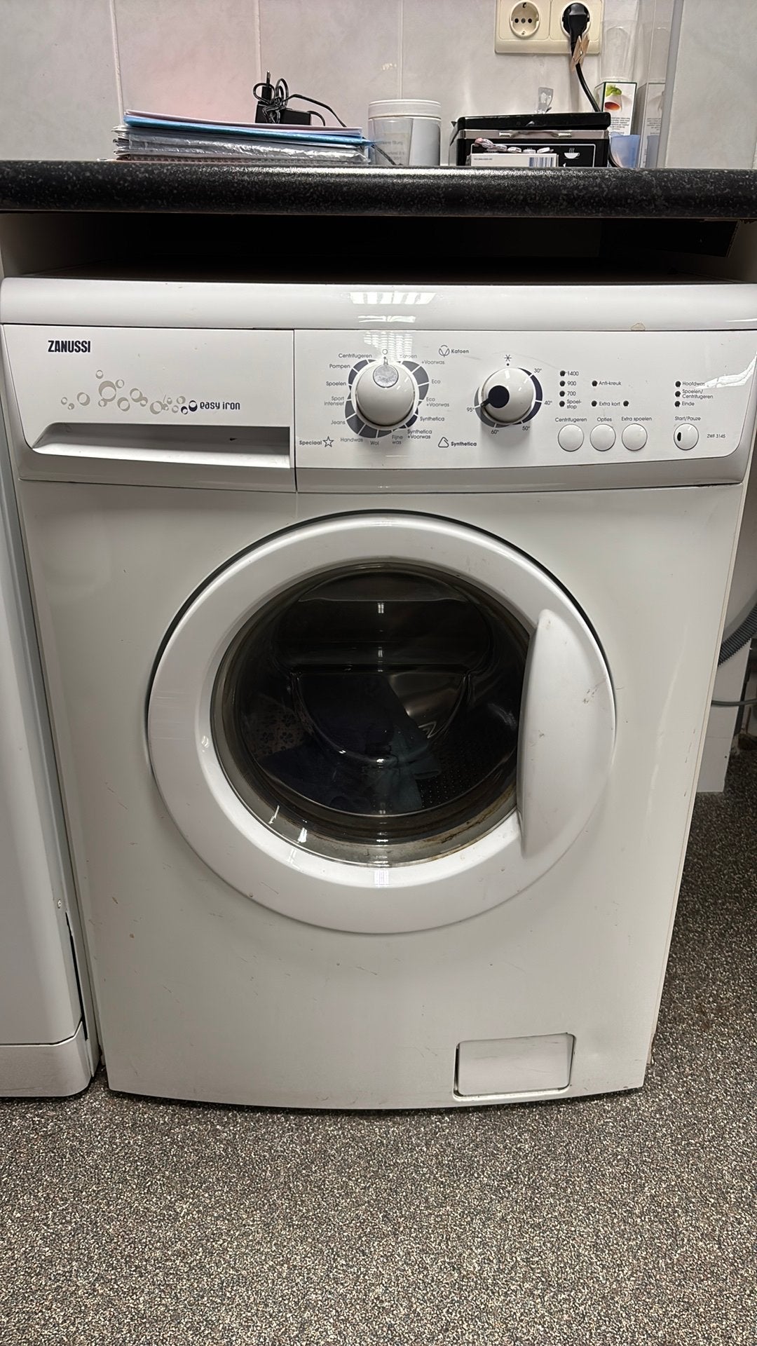 wasautomaat Zanussi, Ophalen, 1200 tot 1600 toeren, Gebruikt, 4 tot 6 kg