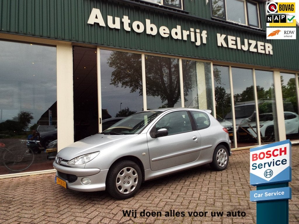 Peugeot 206 1.4 Air-line 3 AIRCO-TREKHAAK-APK, Auto's, Peugeot, Bedrijf, Te koop, ABS, Airbags, Airconditioning, Boordcomputer