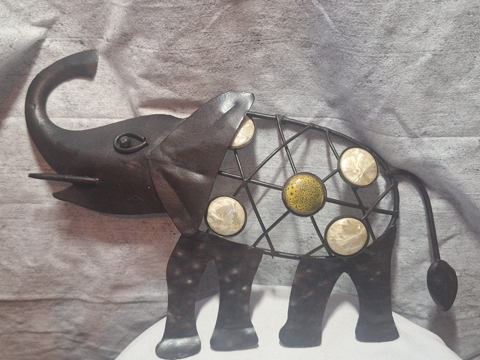 Decoratieve metalen olifant met mozaïek details, Vintage, Ophalen of Verzenden, Metaal, Gebruikt