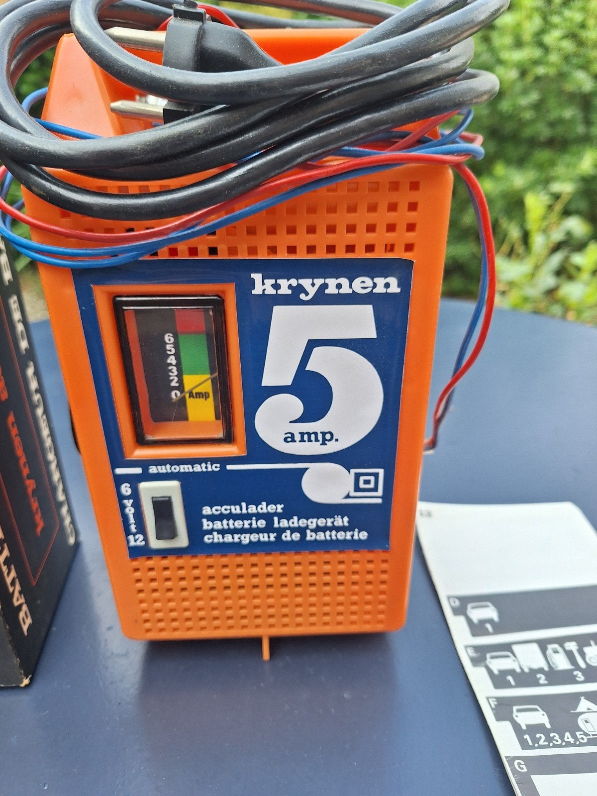 Krynen 5 Amp Acculader - Vintage Batterijlader, Ophalen of Verzenden, Gebruikt, Universele onderdelen