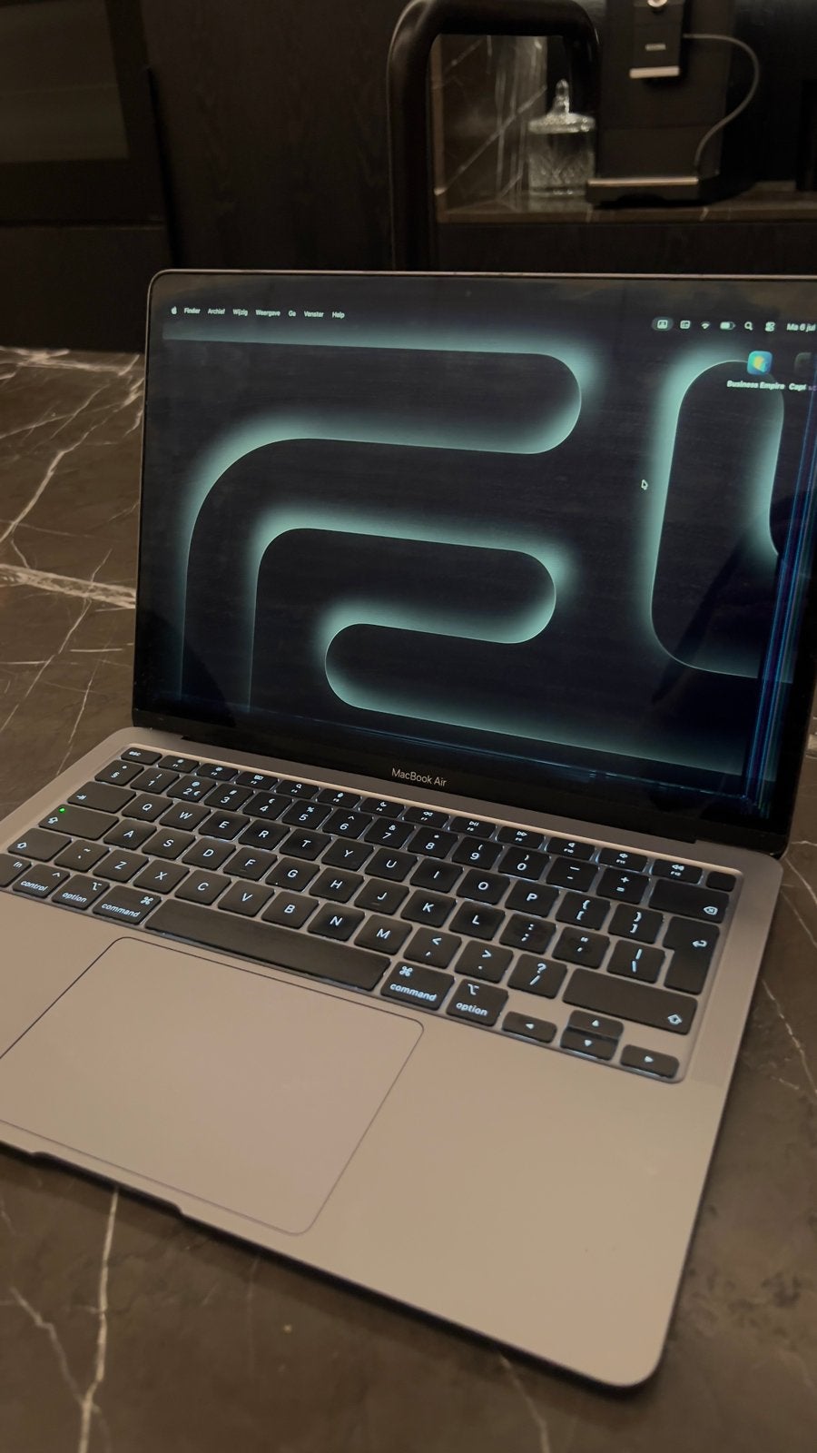 MacBook Air M1 2020 - redelijke staat, Computers en Software, Apple Macbooks, Gebruikt, MacBook Air, 13 inch, Onbekend, 256 GB