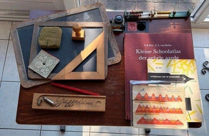 Vintage Schoolspullen Set - Nostalgische Educatie Collectie, Ophalen