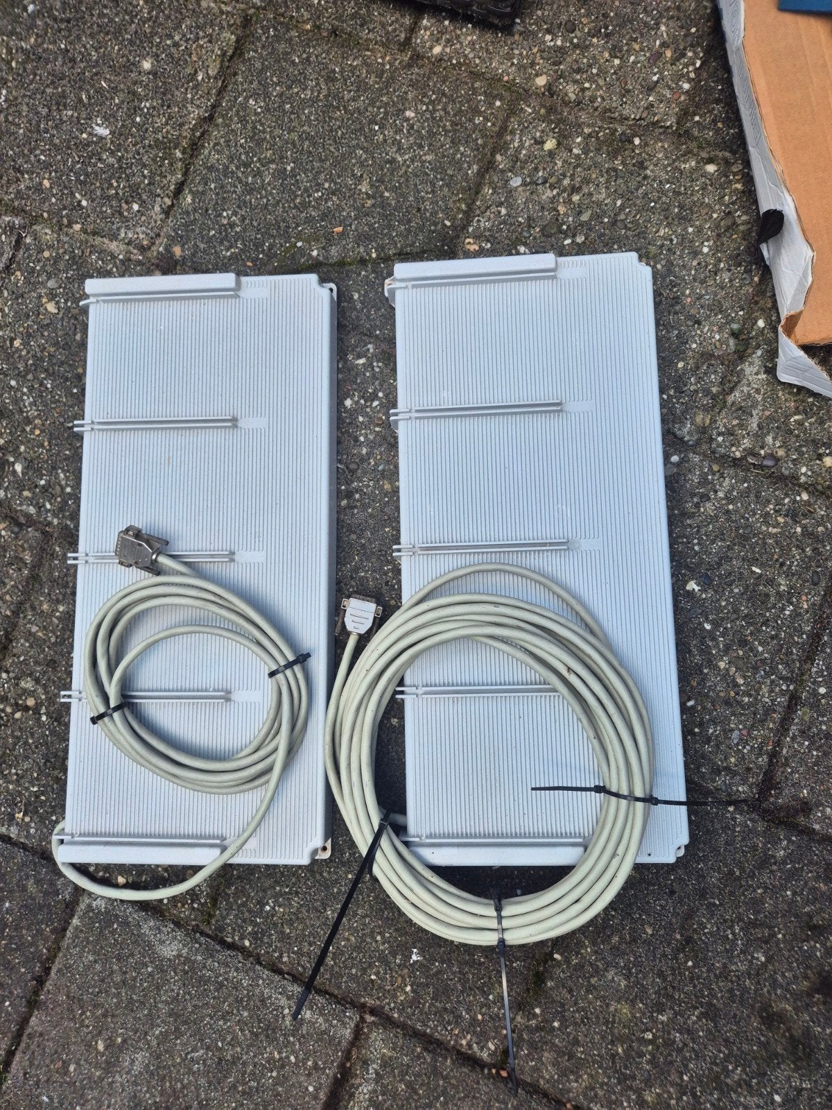 Tipes Invalantennes voor Postduiven (met kabels), Meerdere dieren, Postduif
