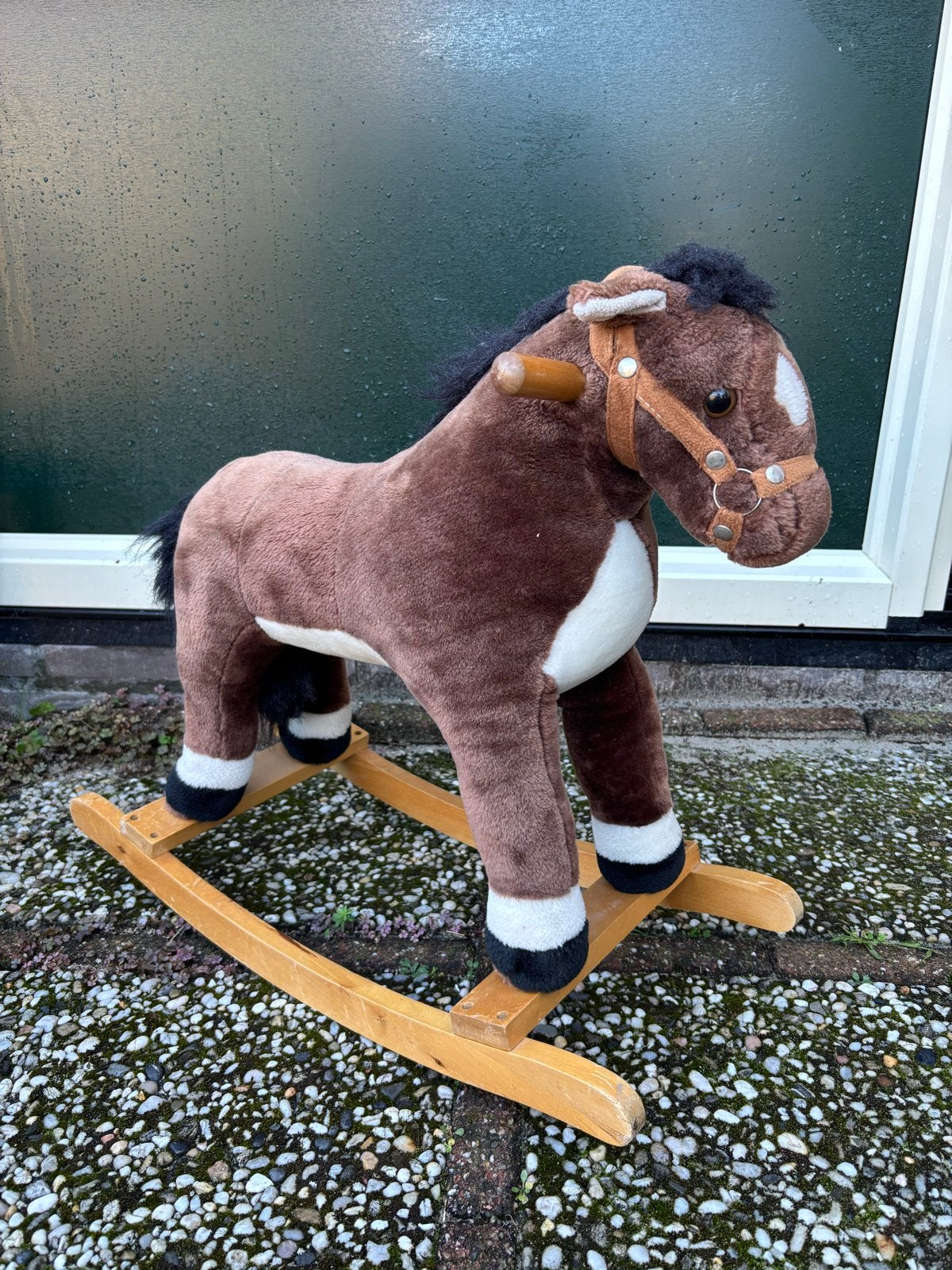Schattig bruin hobbelpaard voor urenlang speelplezier, Ophalen, Gebruikt, Jongen of Meisje