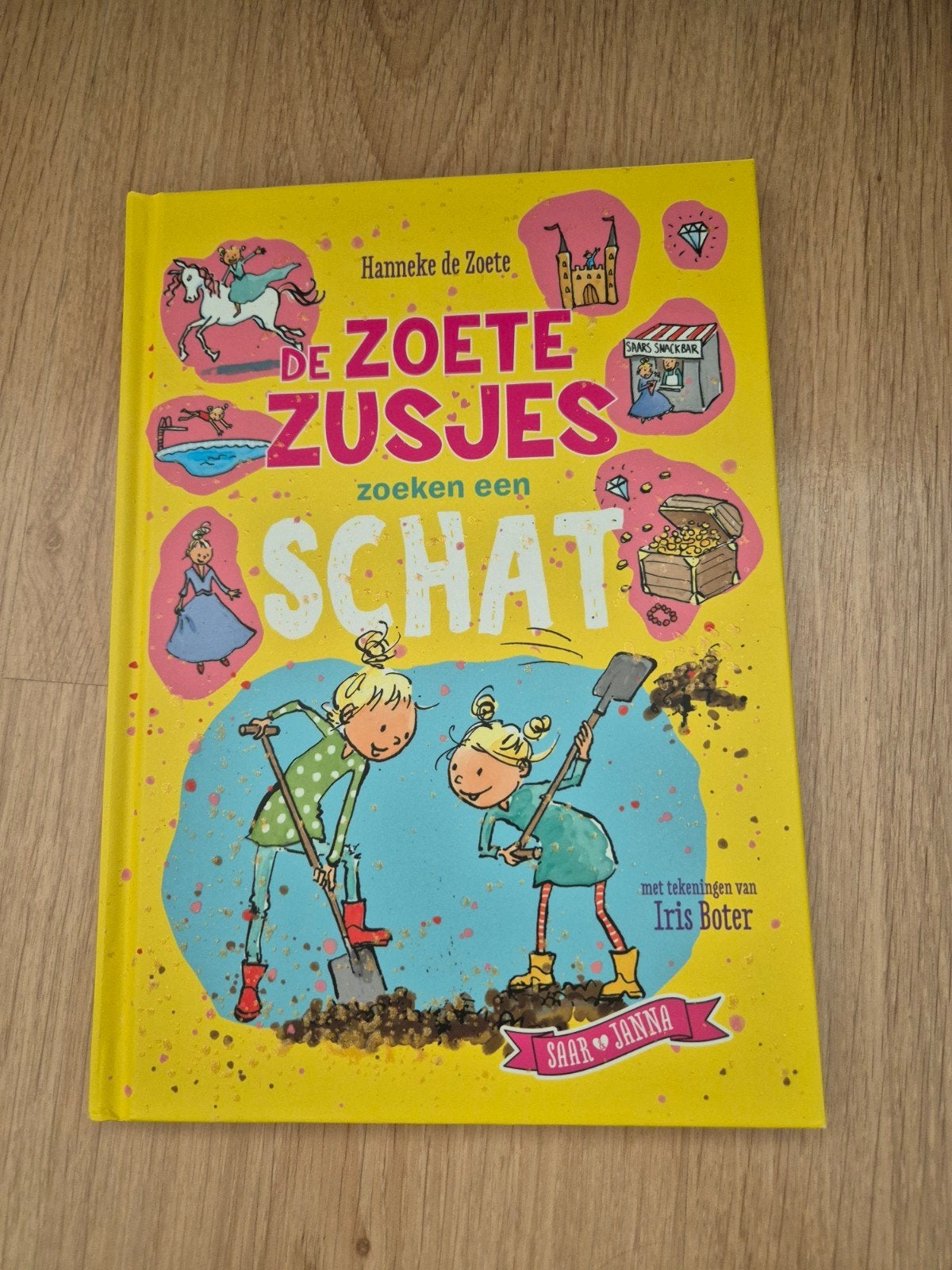 De Zoete Zusjes zoeken een schat - Hanneke de Zoete, Ophalen of Verzenden, Zo goed als nieuw, Hanneke de Zoete, Fictie algemeen