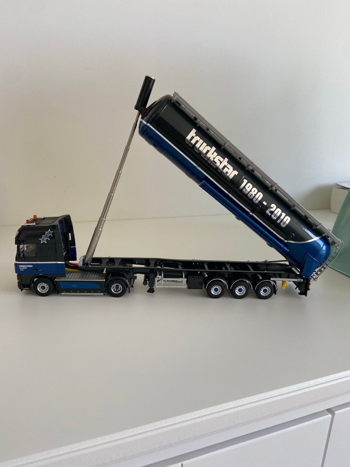 DAF XF Truckstar 1980-2010 Tankoplegger - Zonder doos, Ophalen of Verzenden, Zo goed als nieuw, Bus of Vrachtwagen, Overige merken