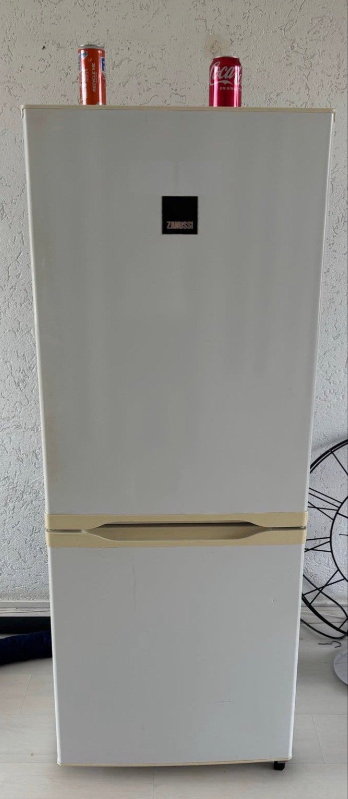 Zanussi Koelkast met Vriezer - Wit, Goede Staat, Ophalen, 150 tot 200 liter, Gebruikt, Met aparte vriezer