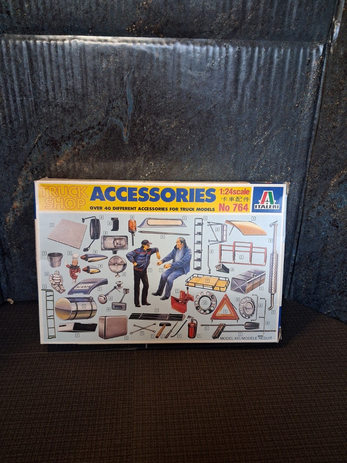 Italeri Truck Accessories, Hobby en Vrije tijd, Modelbouw | Auto's en Voertuigen, Italeri, Groter dan 1:32, Ophalen of Verzenden