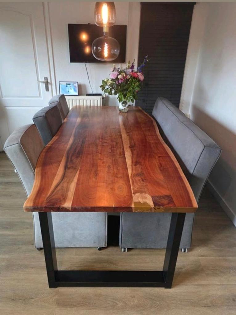 Massieve eettafel (240cm) met 3 stoelen en bank op wieltjes, Ophalen, Gebruikt, 200 cm of meer, 50 tot 100 cm