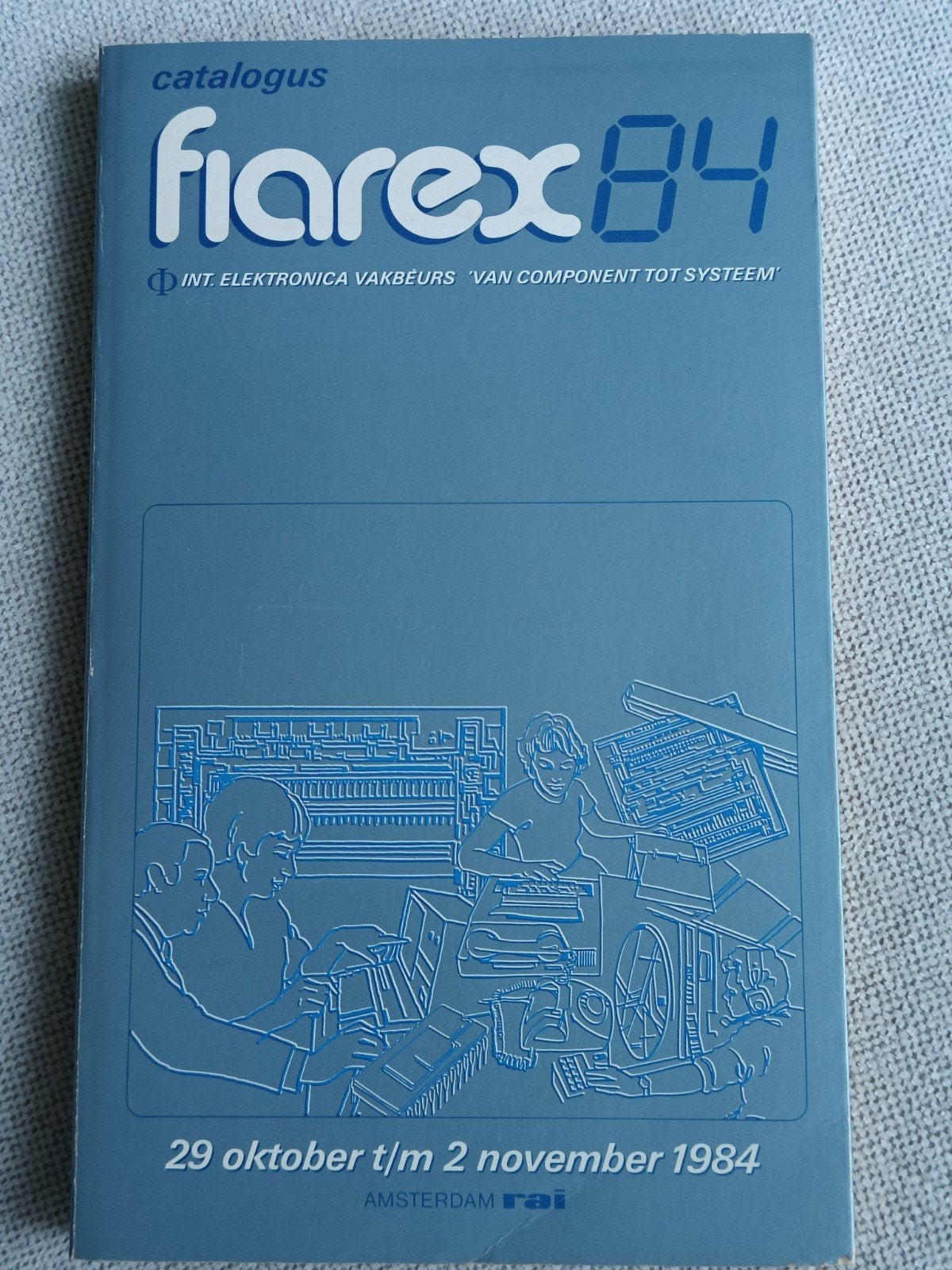 1984, CATALOGUS FIAREX, ELECTRONICA VAKBEURS, RAI AMSTERDAM, Boeken, Ophalen of Verzenden, Gelezen