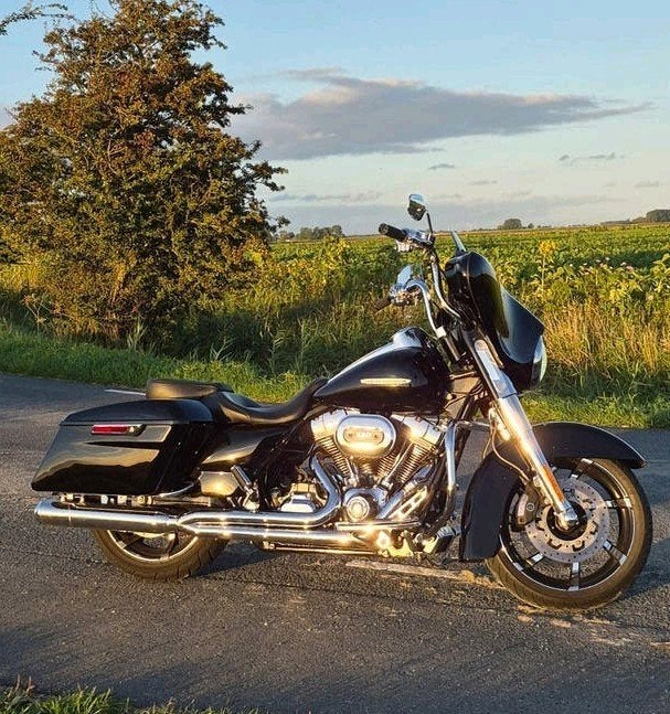 Harley-Davidson Street Glide CVO 110 FLHXSE, Motoren, 2 cilinders, Motorrijbewijs A, Gebruikt, ABS