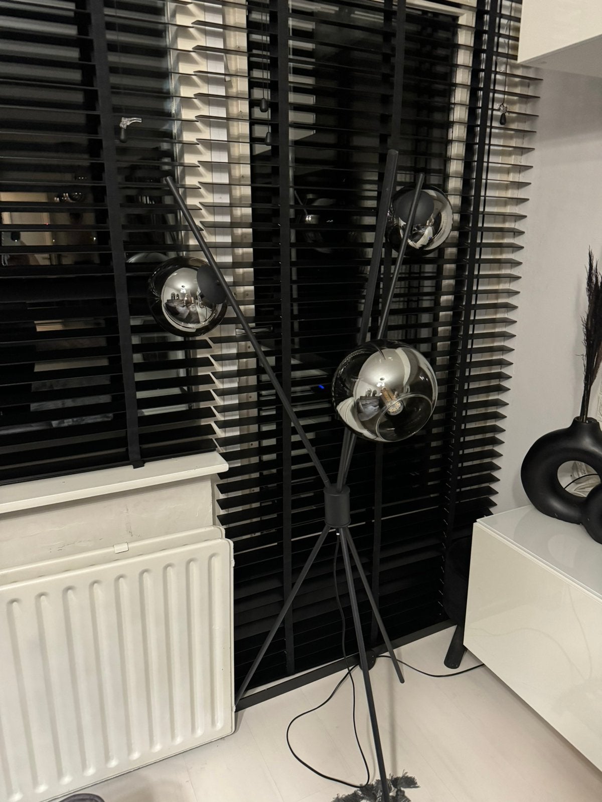 Zwart vloerlamp smoke glas bollen, Ophalen, Zo goed als nieuw, Glas, 150 tot 200 cm