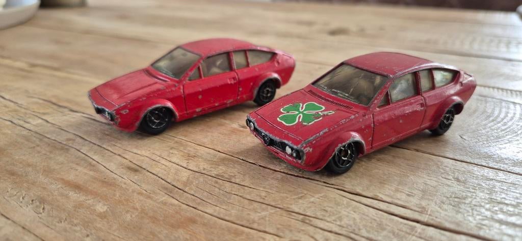 Alfa Romeo gtv Dinky Toys, Hobby en Vrije tijd, Modelauto's | 1:43, Ophalen, Auto, Dinky Toys