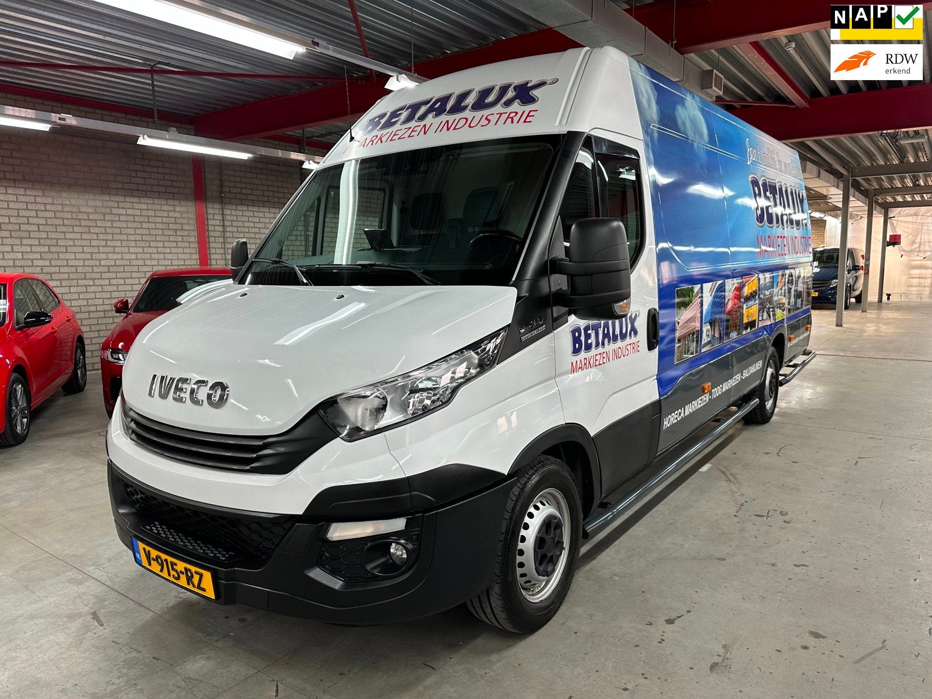Iveco Daily 35S14V 2.3 410 H3 Org NL, Unieke staat!, Auto's, 2382 kg, Gebruikt, Iveco, Wit