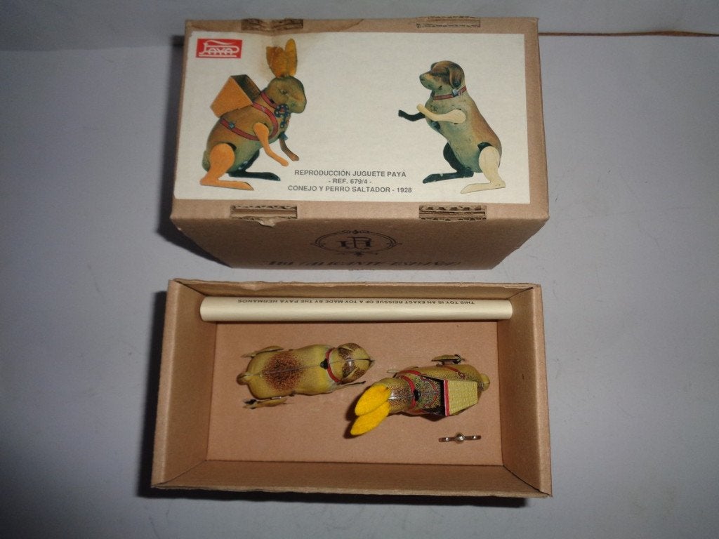 Oude blikken Paya ConejoYPerro Saltador(Hond + Haas) in Box, Ophalen of Verzenden, Zo goed als nieuw