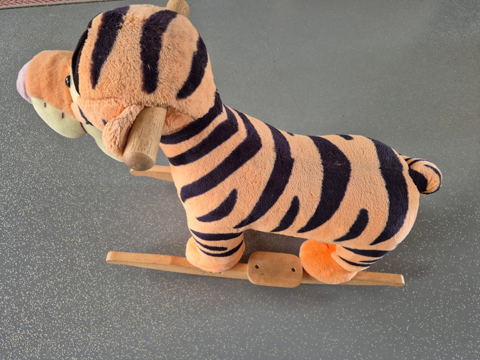hobbelpaard Tijgertje en Speeltoestel Little Tikes, Ophalen, Gebruikt