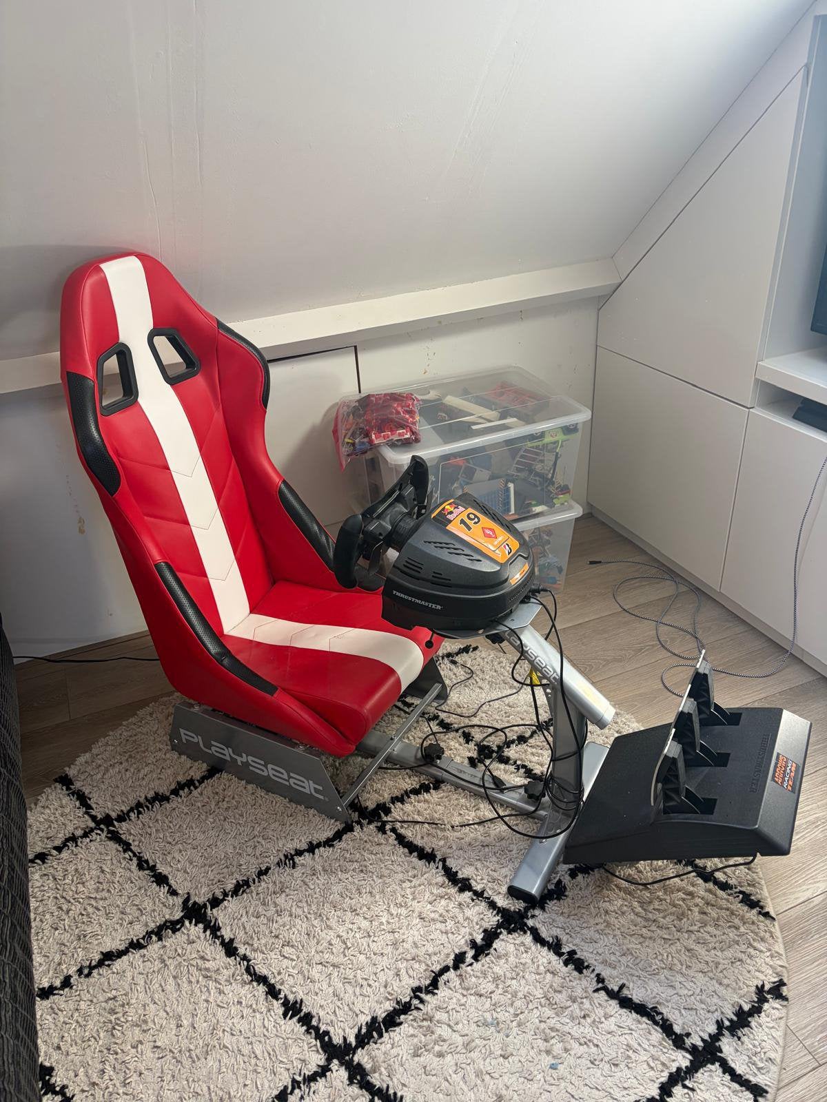 Trustmaster T300 met playseat, Ophalen, Zo goed als nieuw, Playseat of Racestoel