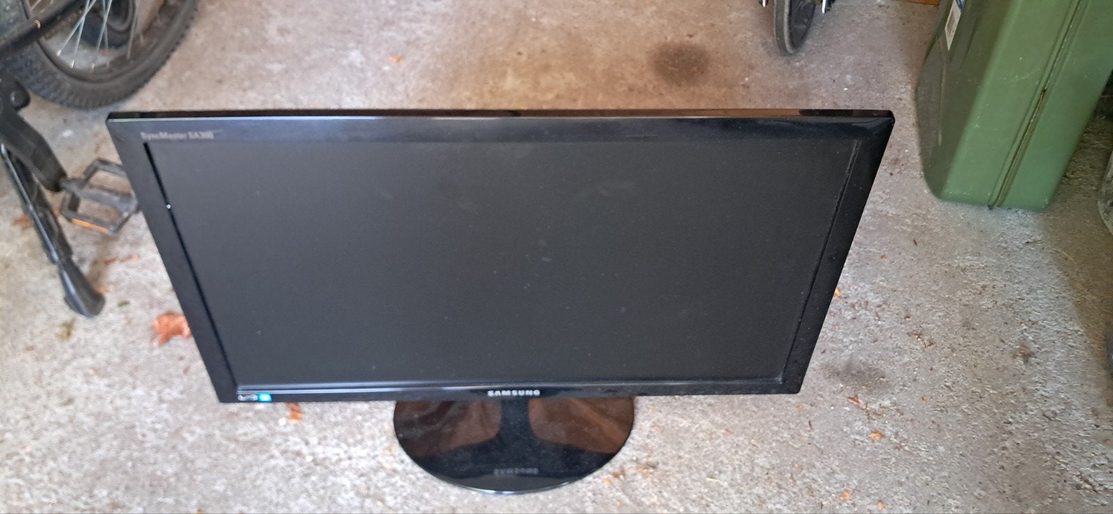 Samsung SyncMaster SA300 23 inch monitor, Computers en Software, Monitoren, Ophalen, Gebruikt, Kantelbaar, Full HD