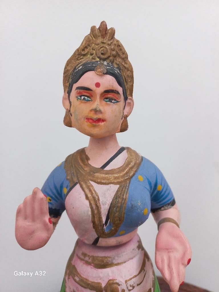 Sierpop India Kondapalli danspop Dansende pop uit Thanjavur, Verzamelen, Poppen, Ophalen of Verzenden, Gebruikt, Pop