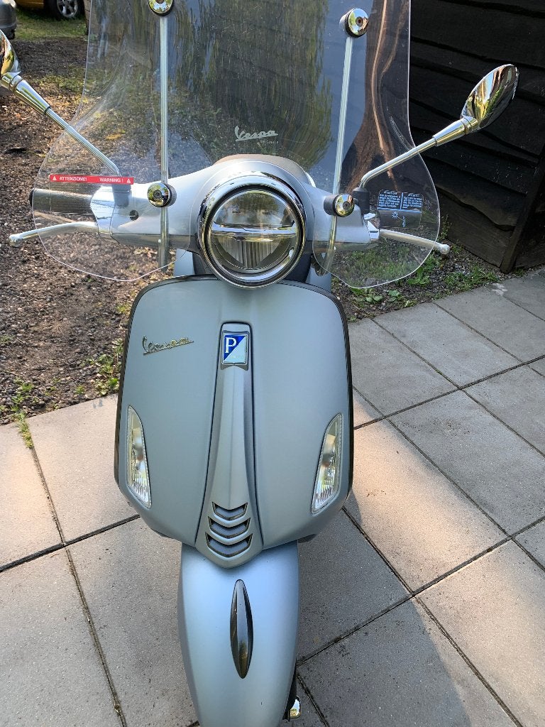 VESPA SPRINT VAN EERSTE EIGENAAR MET BOEKJES EN FACTUUR, Ophalen of Verzenden, Zo goed als nieuw, VESPA, VESPA