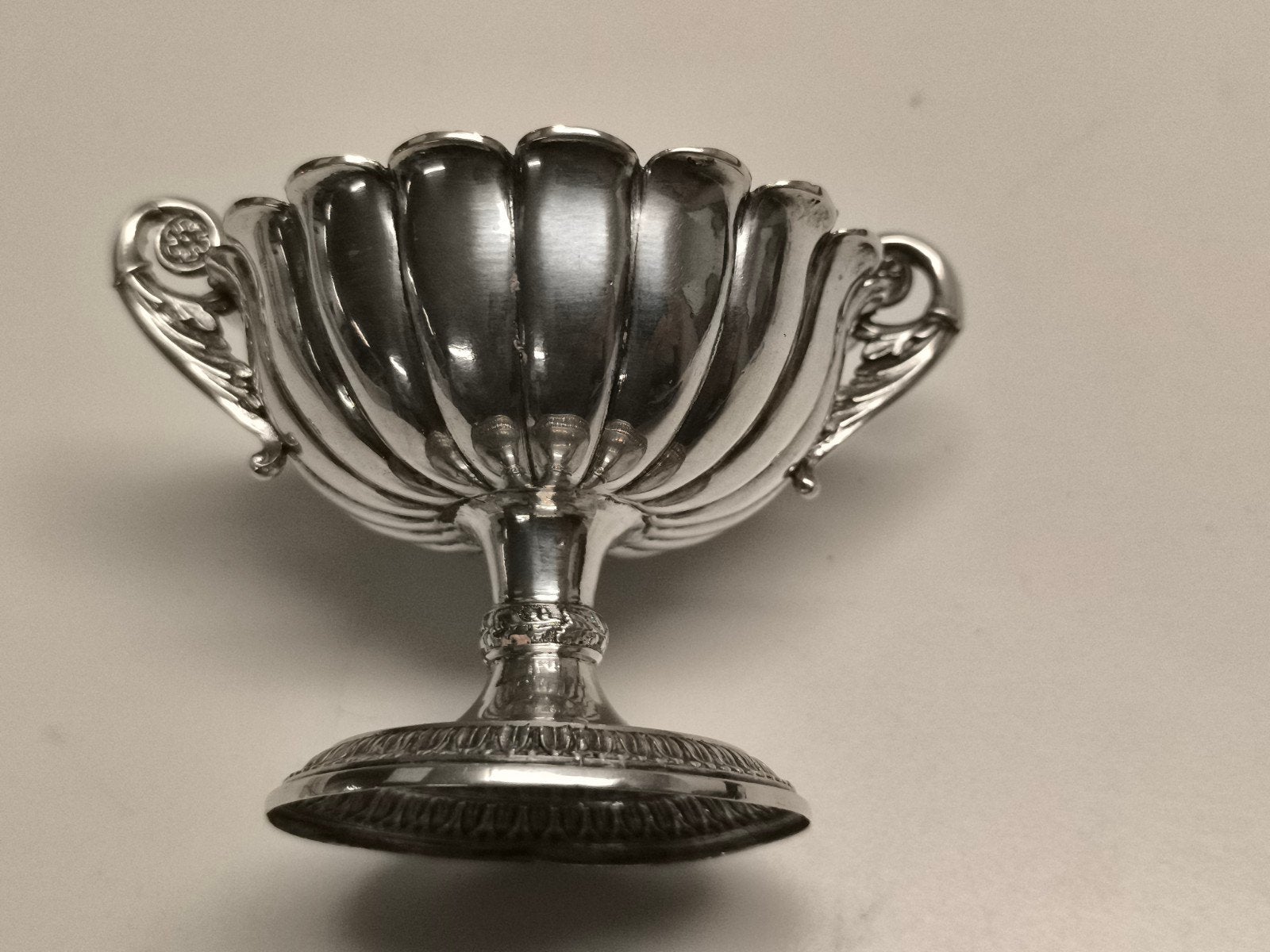 Zilver zoutvat antiek, Ophalen of Verzenden, Zilver