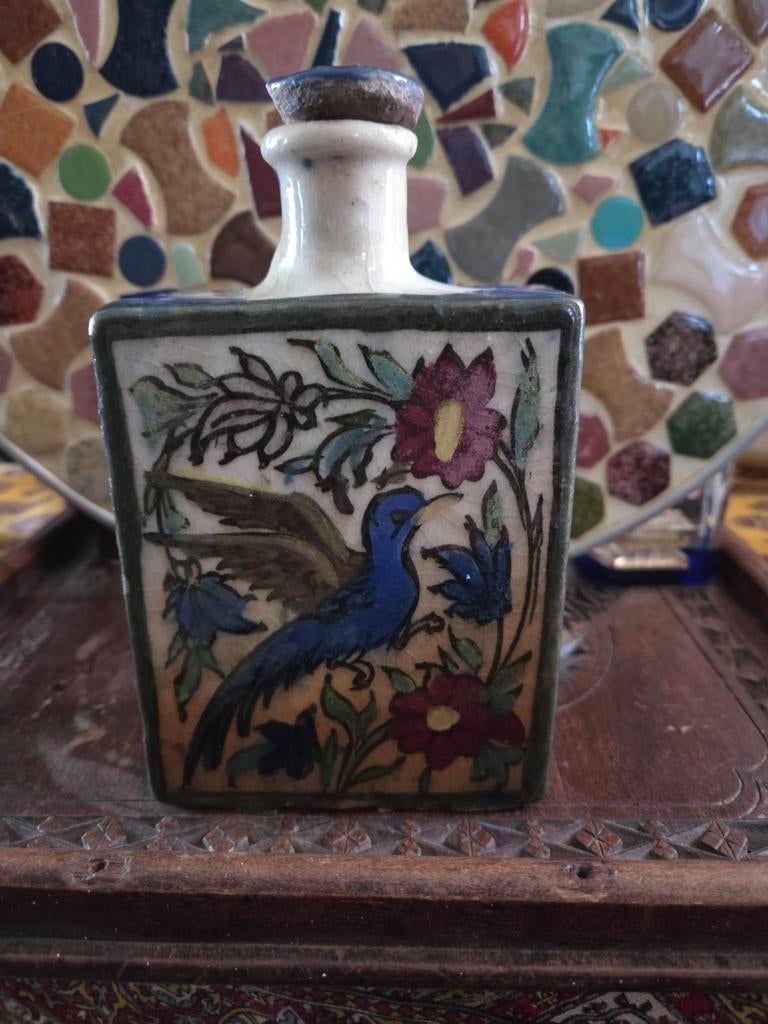 Antieke keramische fles, handgeschilderde decoratie uit Iran, Antiek en Kunst, Ophalen of Verzenden