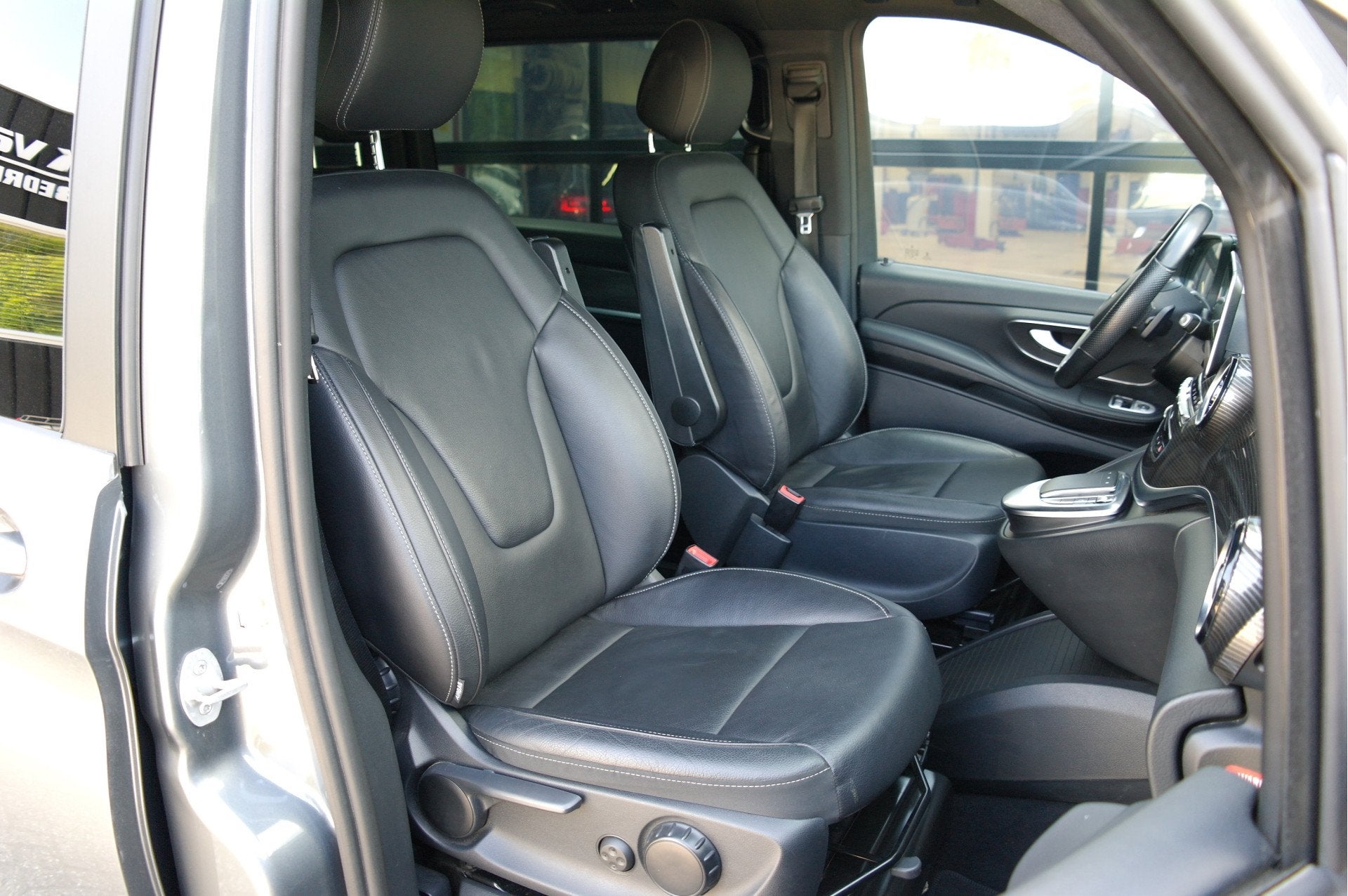Mercedes-Benz EQV 300 L2 Avantgarde 90 kWh | 8-Persoons | Ca, Auto's, Gebruikt, 8 stoelen, Automatische klimaatregeling, 90 kWh