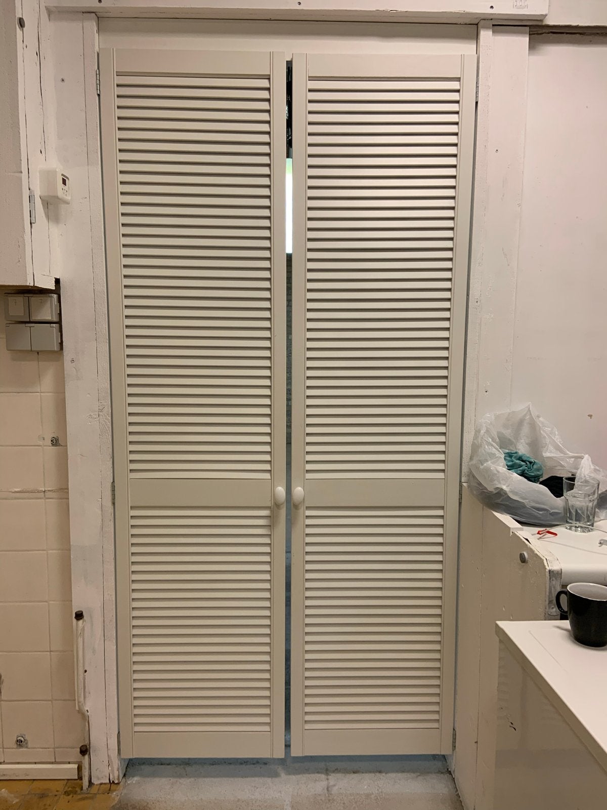 Witte vouwdeur/louvredeur voor binnen, Doe-het-zelf en Verbouw, Deuren en Horren, Gebruikt, Binnendeur, 200 tot 215 cm, Vouwdeur