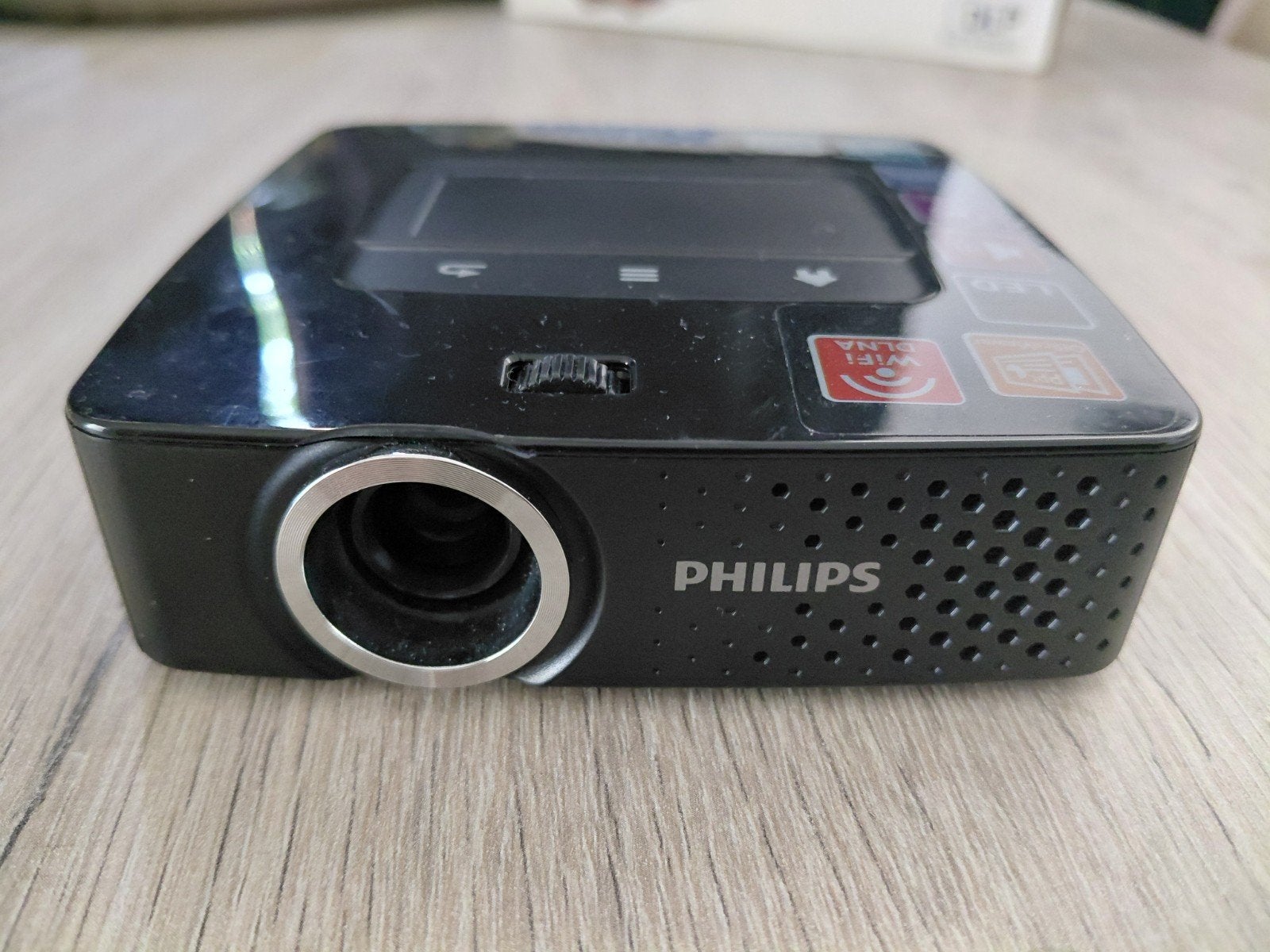 Philips Picopix PPX 3614TV Pocket Projector met wifi, Ophalen, Philips, Zo goed als nieuw, DLP