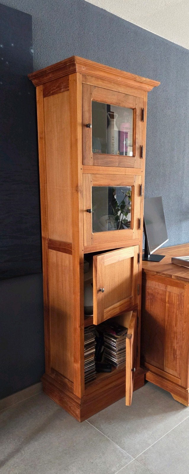Hoge kast en/of bureau van teakhout, Ophalen, Gebruikt