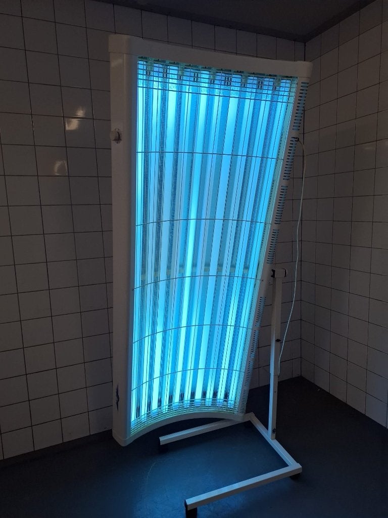 Hapro Pearl zonnebank enkelzijdig, Witgoed en Apparatuur, Ophalen, Gebruikt, Zonnebank dubbelzijdig, 15 lampen of meer