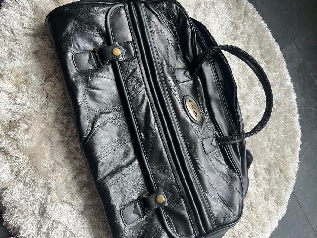 Stijlvolle Zwarte Reistas/Weekendtas, 40 tot 60 cm, 20 tot 30 cm, Verzenden, Zwart