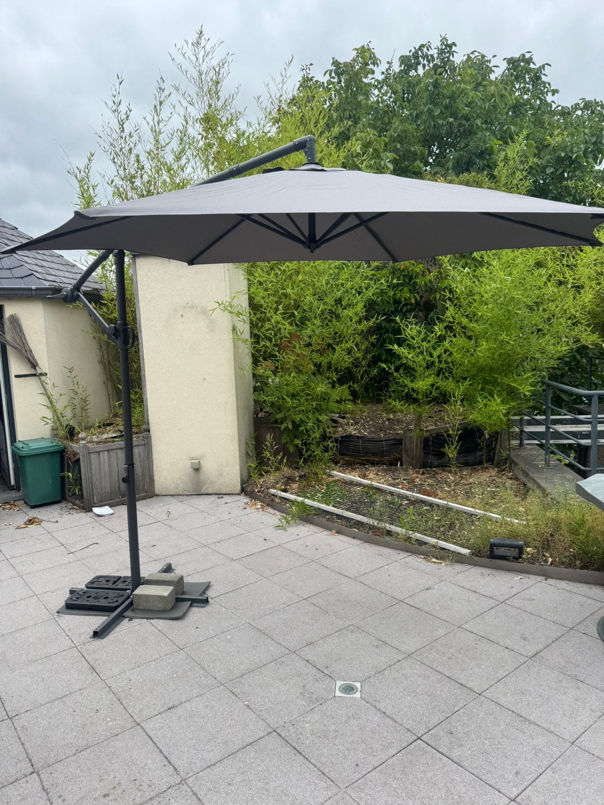 ZweefParasol | Draai & Kantelbaar | Nieuw in doos | 3Meter, Tuin en Terras, Parasols, Ophalen, Nieuw, Zweefparasol, Verstelbaar