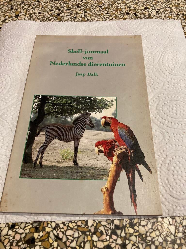 Dierentuin boek, Ophalen of Verzenden, Zo goed als nieuw