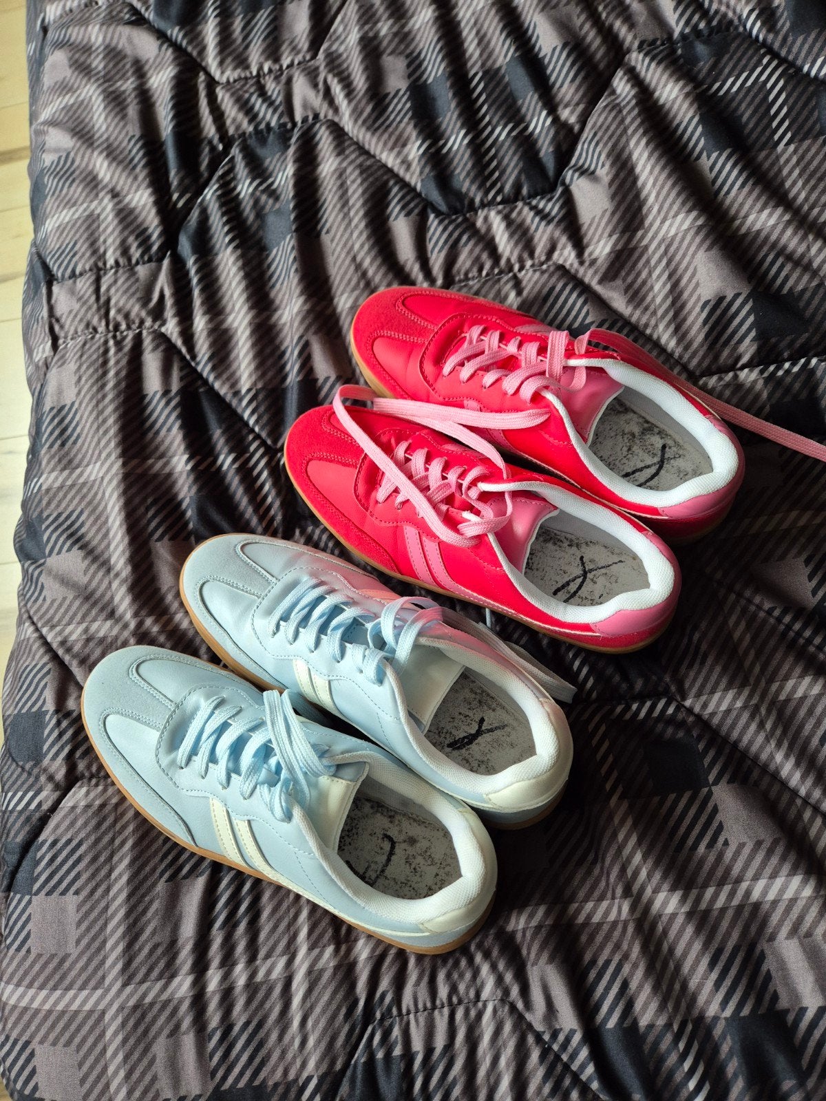 Set van 2 paar sneakers: roze en lichtblauw, Kleding | Dames, Schoenen, Bonprix, Ophalen of Verzenden, Roze, Sneakers of Gympen