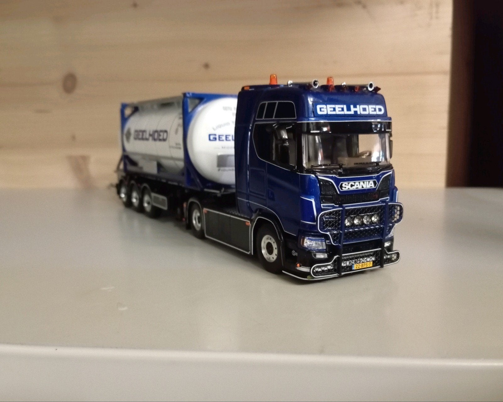 Scania Geelhoed containerchassis WSI, Hobby en Vrije tijd, Modelauto's | 1:50, Ophalen of Verzenden, Nieuw, Bus of Vrachtwagen