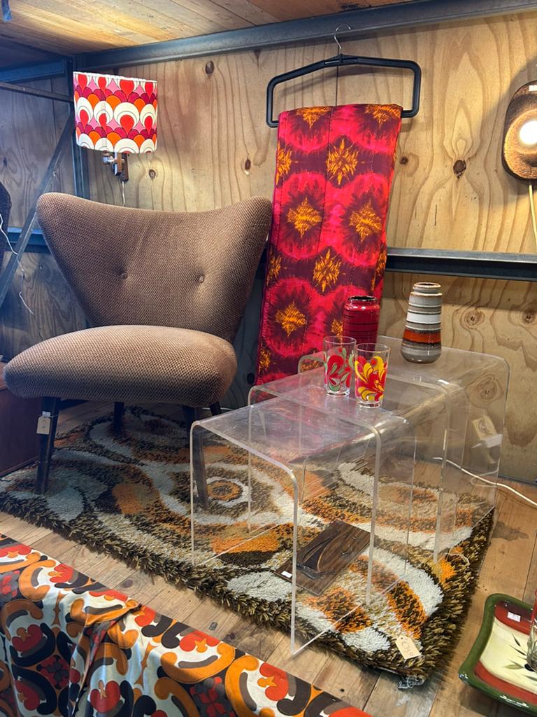 3 vintage jaren 70 plexiglas side tables / bijzettafels, Vintage, ?, Zo goed als nieuw, ?