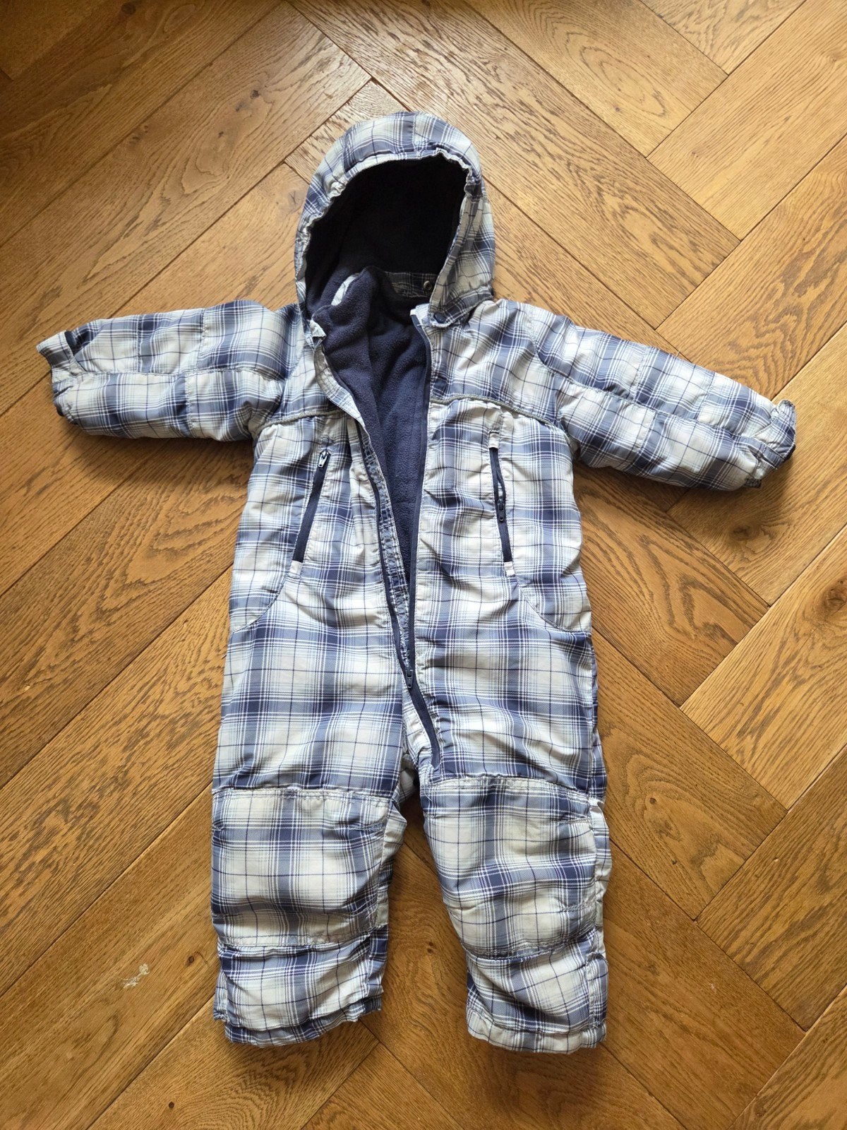 H&M geruit skipak/winterpak voor baby's (maat 86), Kinderen en Baby's, Babykleding | Maat 86, Ophalen, Gebruikt, Jongetje of Meisje
