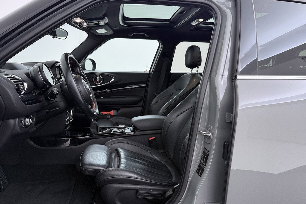 Mini Mini Clubman 1.5 Cooper | Panoramadak | Org NL | Leer |, 136 pk, Gebruikt, 19 km/l, 3 cilinders