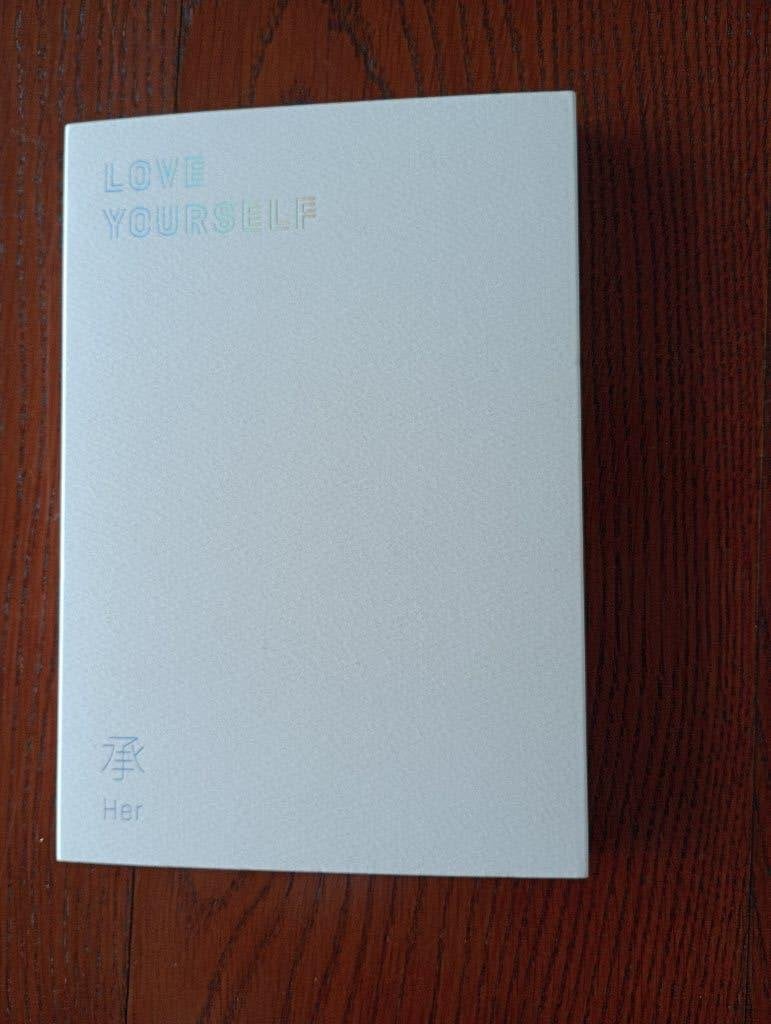 Love Yourself Her  BTS  Zuid-Korea, Cd's en Dvd's, Cd's | Pop, Zo goed als nieuw, K-pop, Album, Bonusmateriaal, Inclusief boekje
