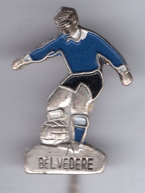 BELVERDERE voetbalmannetje zilvervoetje speldje ( Y_014), Verzamelen, Speldjes, Pins en Buttons, Ophalen of Verzenden, Zo goed als nieuw
