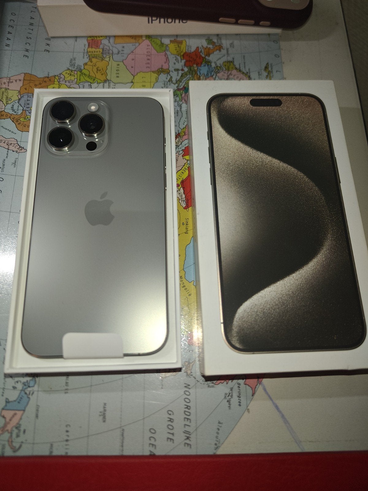 Iphone 15 Pro Max 512 NIEUW NOOIT AANGEZET, Telecommunicatie, Ophalen, 512 GB, Zwart, IPhone 15 Pro Max