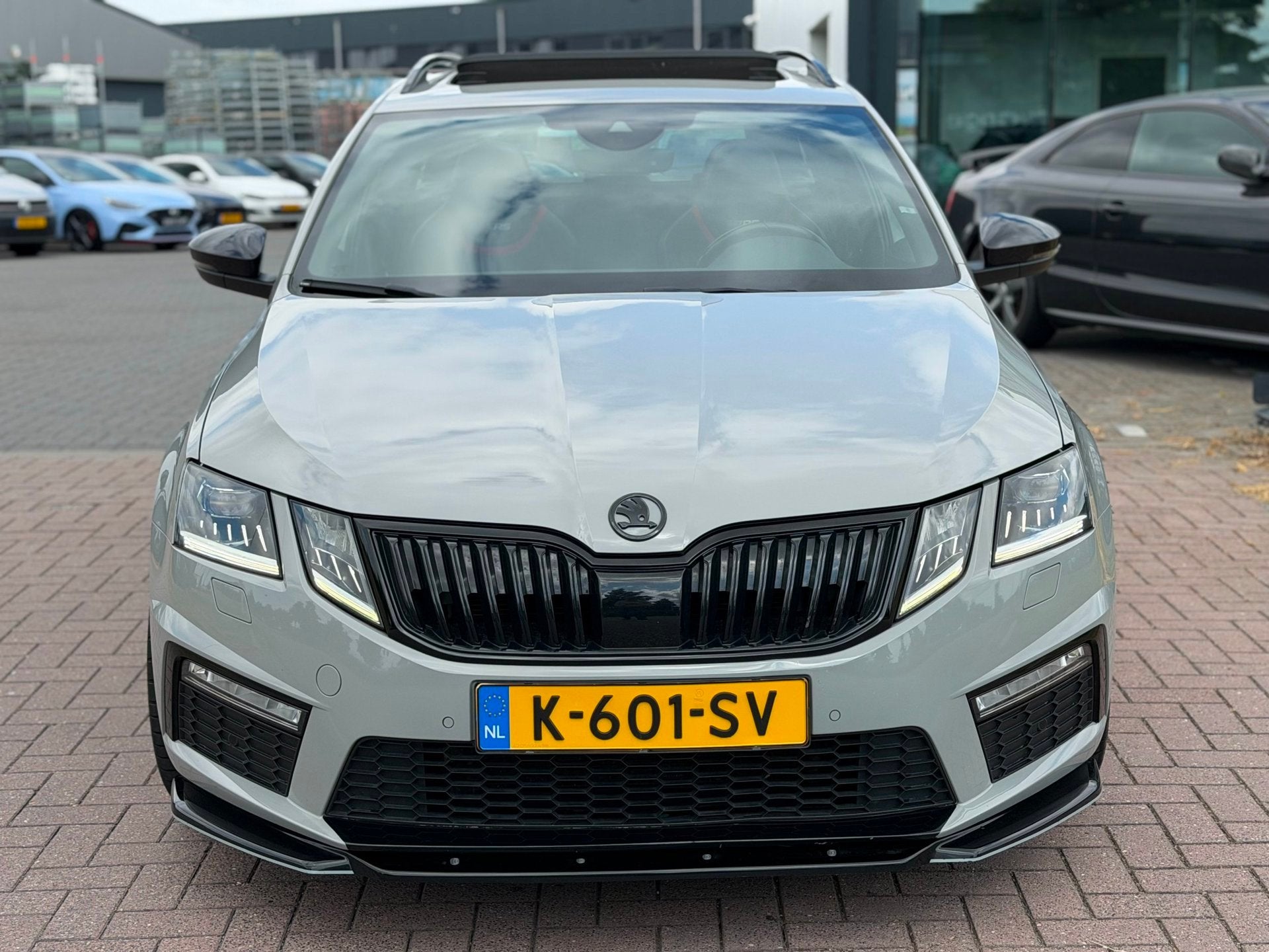 Skoda Octavia Combi 2.0 TSI VRS 245 Business 2017 Vol opties, Auto's, Skoda, Gebruikt, Euro 6, 4 cilinders, 1984 cc