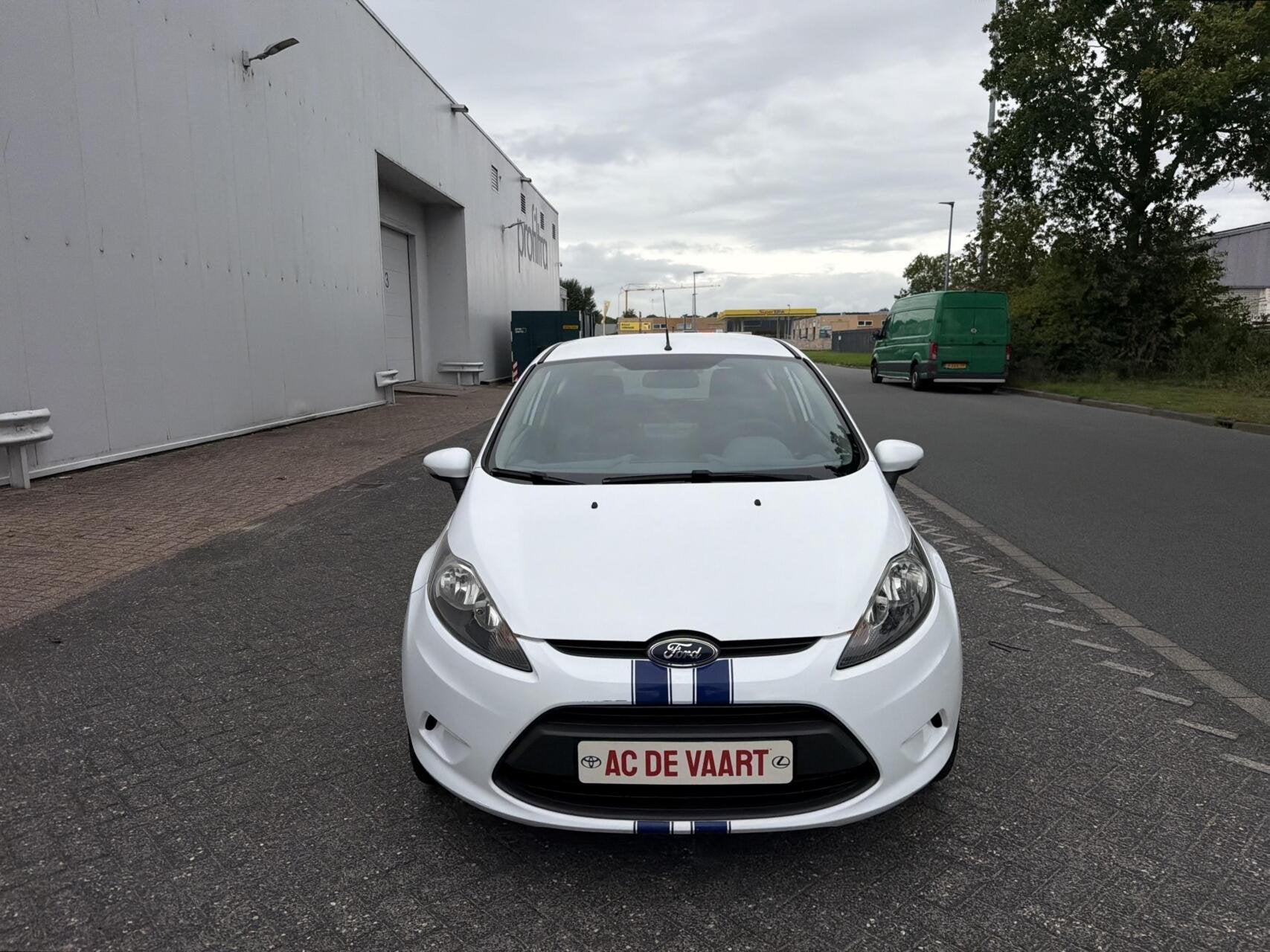 Ford Fiesta 1.25 Limited - NWE APK/AIRCO/LMV/ELEK.PAKKET/NAP, Auto's, Voorwielaandrijving, Euro 5, Gebruikt, 4 cilinders