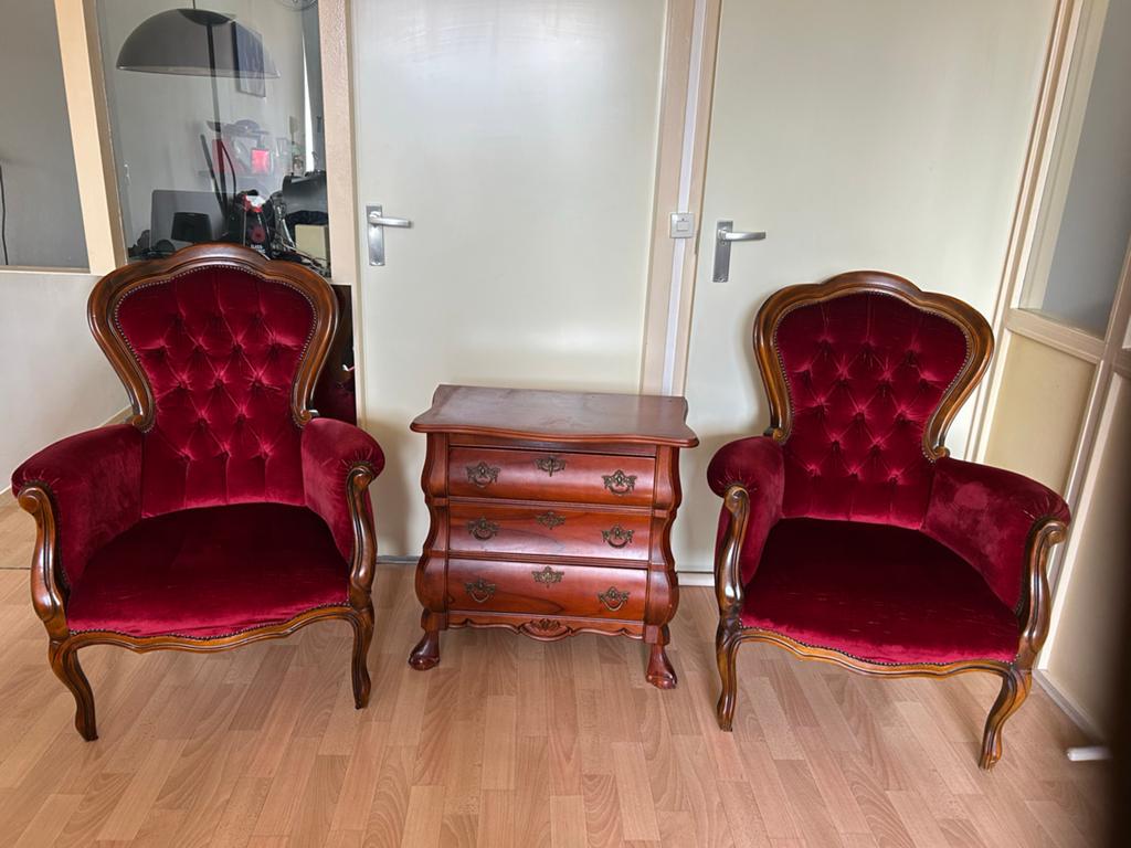 Antieke set: 2 fauteuils en commode in Lodewijk XV-stijl, Antiek en Kunst, Antiek | Meubels | Stoelen en Banken, Ophalen